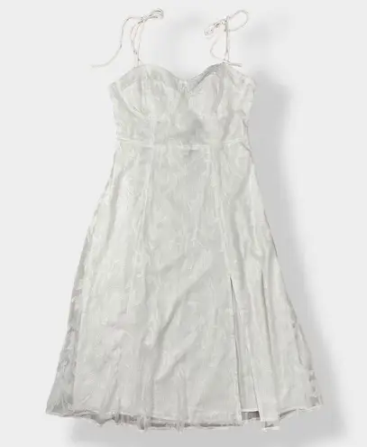 Lulus NWT Loveliest Looks White Floral‎ Jacquard Tie Strap Midi dress Size M Size M