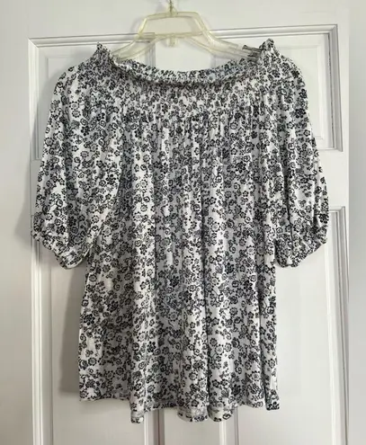 Max jeans Off the shoulder top