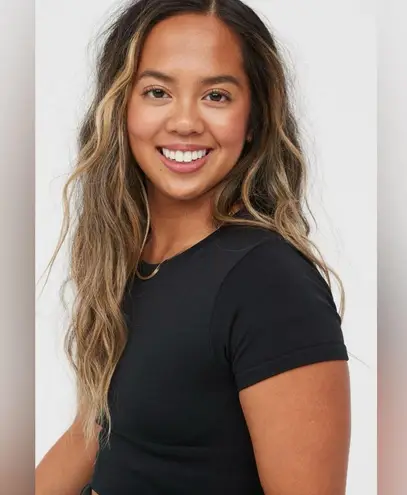 Offline by Aerie Black Sidewalk Seamless Cropped Crewneck T