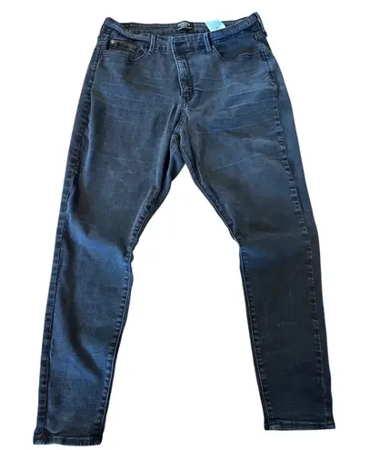 Denizen from Levi's Denizen Levi's Womens Ultra High Rise Super Skinny Jeans Black Wash Size 18 W34