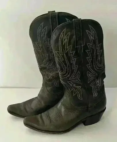 Charlie 1 Horse  Mad Dog Calf Cowboy Boots Chocolate Brown Size 7.5 - Image 1