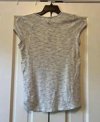 Lululemon  Grey Workout Top Size 4