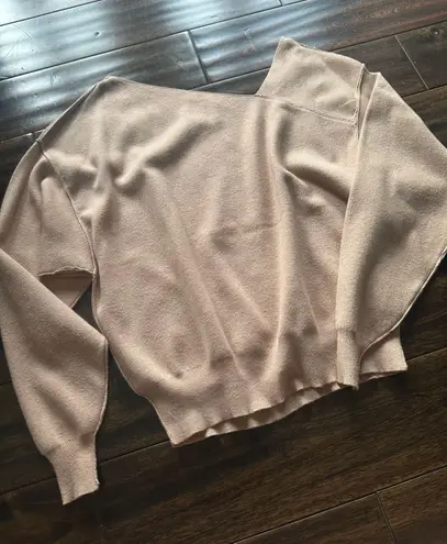 Line and Dot  Favorite Off Shoulder Sweater  - Image 3