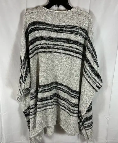 BCBGMAXAZRIA BCBGMaxAzaria Women’s Poncho Sweater Top Acrylic Gray & Black Stripes Size S/M