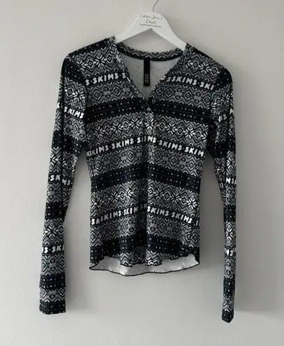 SKIMS Logo Plush Pointelle Henley in Black L