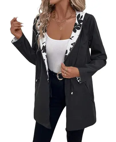 NWT ~ Women's Reversible Black & White Floral Jacket Short Coat & Hood ~ Size XL