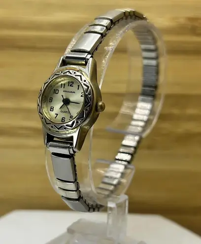Milan Pretty Vintage Ladies Quartz Two Toned Stretch Bracelet Watch New Silver