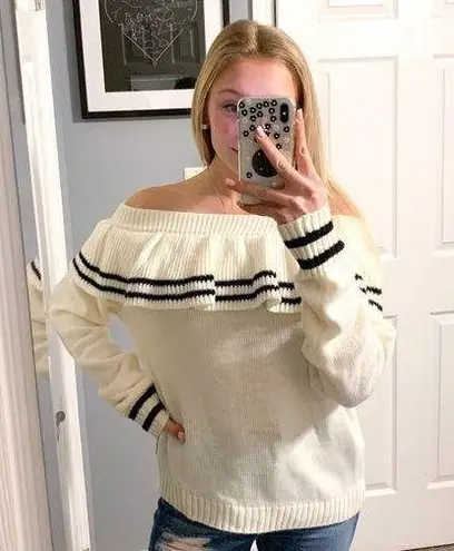 white off the shoulder ruffle sweater Size M