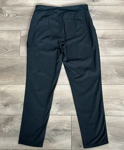 Mountain Hardwear  27" Black Mid Rise Hiking Ankle Pants Size Medium