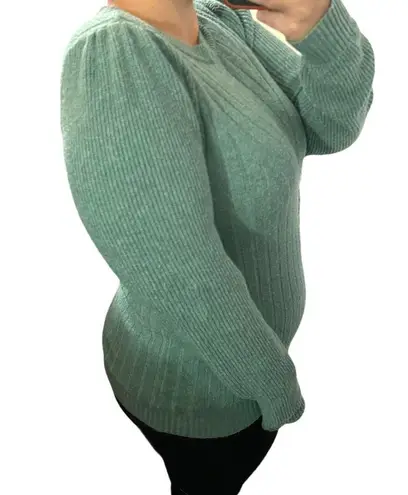 Marled Reunited Clothing SMALL Varied Textured Crew Neck Long Sleeve Sweater