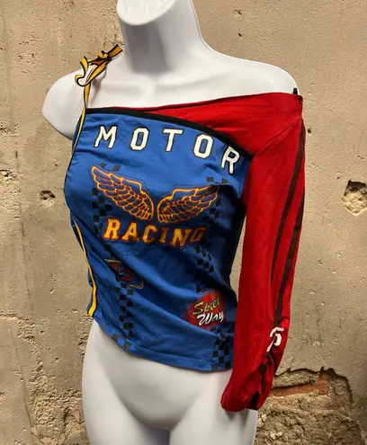 Vintage Y2K Sirens One Sleeve Motor Racing Fitted Baby T