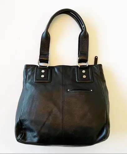 B Makowsky Black Leather Shoulder Bag