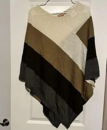 Ellen Tracy Poncho Sweater Top