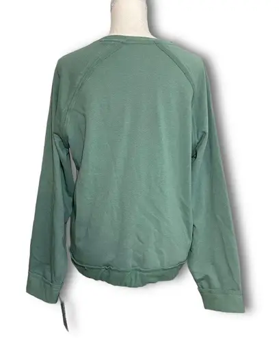 Captivating NWT UM University of Miami Hurricanes Green Sweatshirt Pullover Sweater Top New