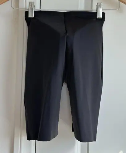 SKIMS Body Hip Enhancing Padded Short in Onyx, Size XXS