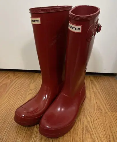 Hunter  Red Tall Rubber Glossy Rain boots winter boots size US 6 women