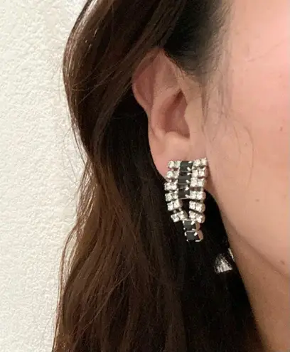 Vintage Signed PAT 1967965 Black/Clear Pave Rhinestones Clip On Earrings 11.0g Black