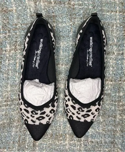 Walking Cradles Rory Padded Flats in Leopard/Black (Wide) Size undefined