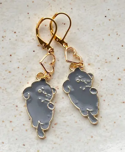 Handmade Kawaii cute cat heart dangle earrings✨