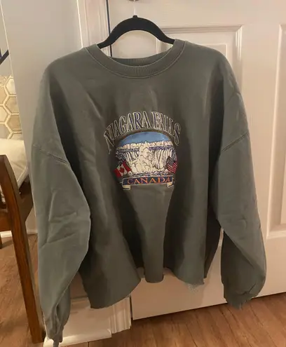 Brandy Melville Sweatshirt