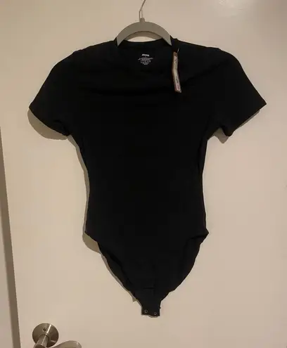 SKIMS NWT FITS EVERYBODY T-SHIRT BODYSUIT ONYX M