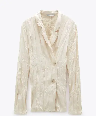 ZARA NWT   CREASED-EFFECT SATIN JACKET Medium