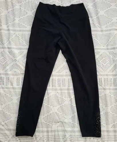 Aerie black leggings with lace ankle details