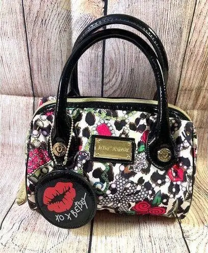 Betsey Johnson  Mini barrel Bag with handles‎ and mirror