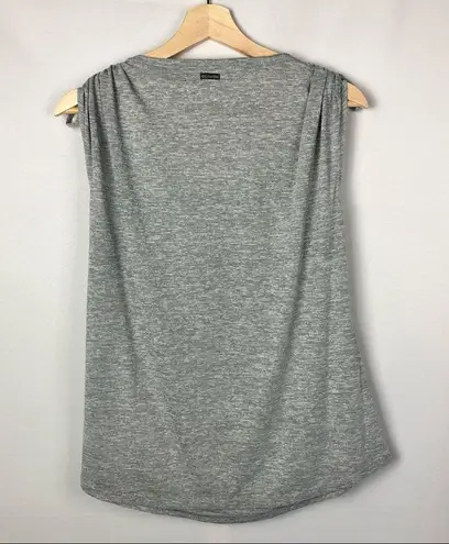 Columbia  Light Gray Mount Carmel Lightweight Athletic Tee M