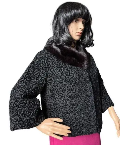 Vintage 1960's Faux Persian wool crop coat with fur collar black size medium