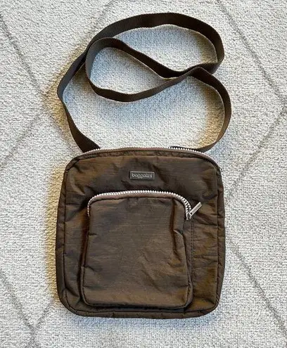 Baggallini Baggalini Brown/Tan Long Shoulder Strap Travel Convenience Bag