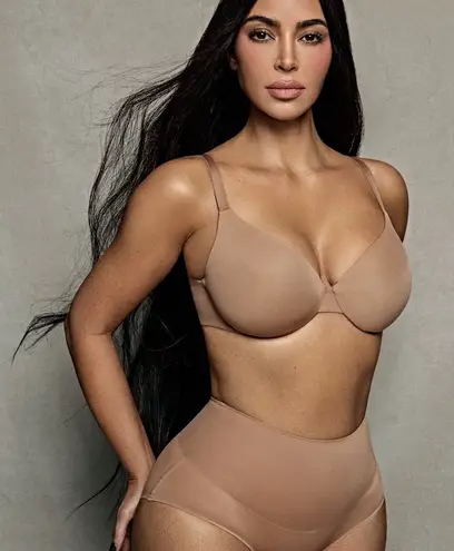 SKIMS Wireless Full Coverage Tee Shirt Bra Smooth Seamless Size 38DD Sienna - Image 1