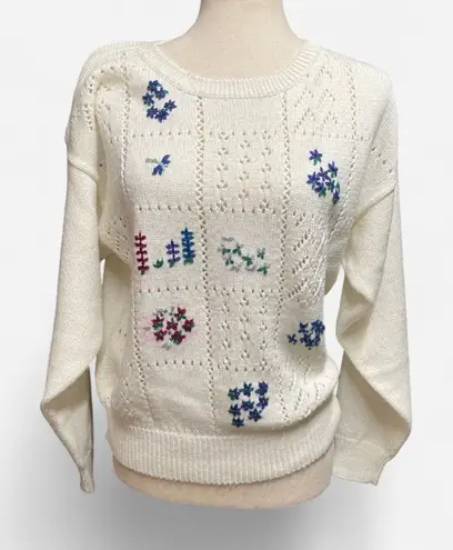 Vintage Alicia Cottagecore Floral Embroidered Ivory Knit Grandma Sweater Large White