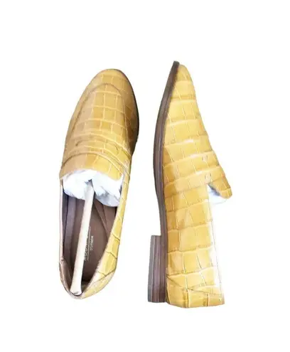 NWT Rockport TruTech Women's Size 9 Tan Leather Perpetua Penny Loafers