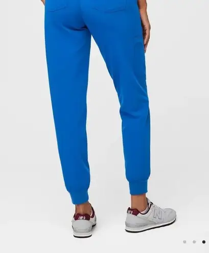 FIGS Blue fig Scrub Set with Zamora pants and caterinia scrub top XS/SM thumbnail 2