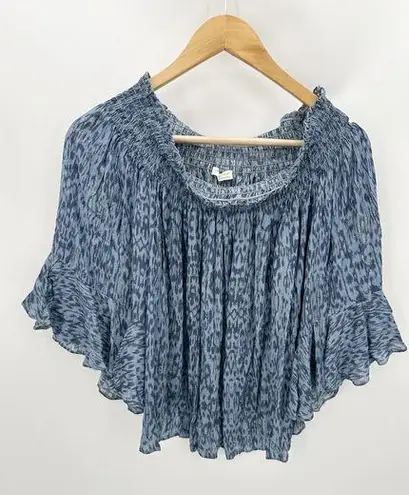 Lovestitch Top Women LARGE Blue Printed Off The Shoulder Ruffle Sleeve Smocked