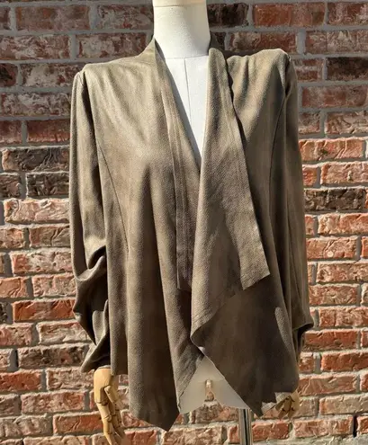 Quince Heures Trente “Lola” brown faux suede vegan jacket/ 4/Excellent condition