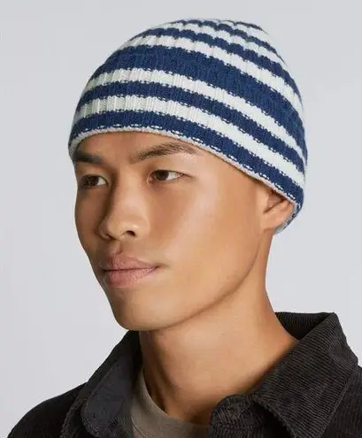 Everlane  the Cashmere Unisex Striped Beanie in Navy and White NWT