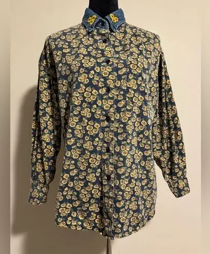 EUC Lemon Grass Blue and Yellow Sunflower Button Down size large
