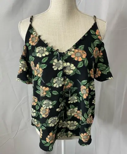 Sweet Wanderer cold shoulder top