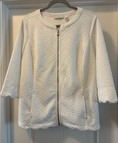 Isaac Mizrahi Live White Quilted Jacket 3/4 Sleeves Scalloped Hem Size 1X White