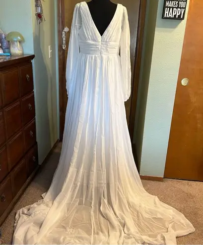 NWOT white chiffon long sleeve v