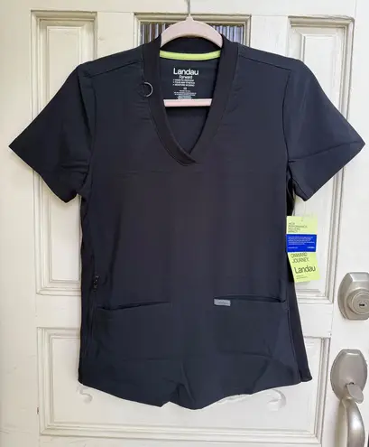 Landau Forward Black V