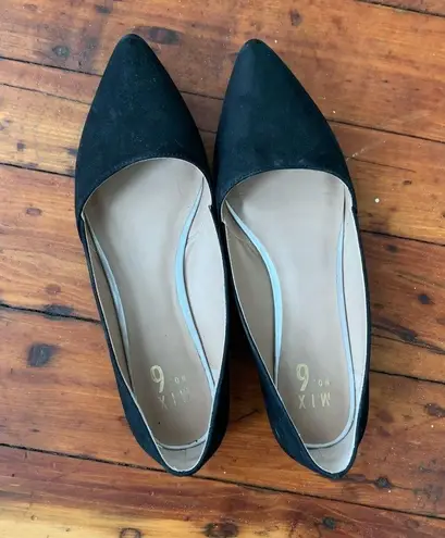 mix no. 6  Black Pointed Tie Flats