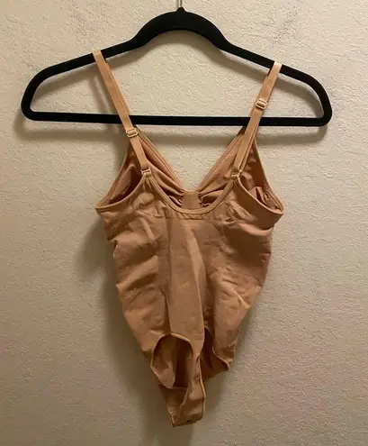 SKIMS Seamless Sculpt Thong Bodysuit Size 2X-3X New W/O Tag