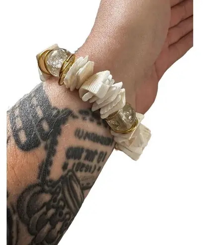 Shell and Glass Bead Stretch Bracelet