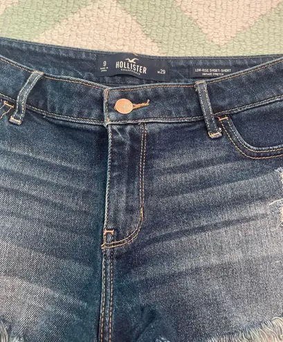 Hollister Low Rise Short Shorts