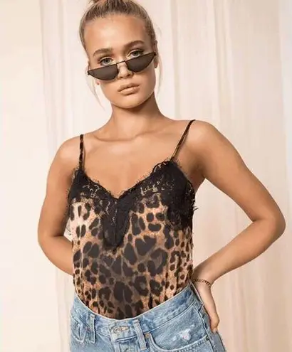 superdown  Crysta lace trim cami top in Leopard Size S