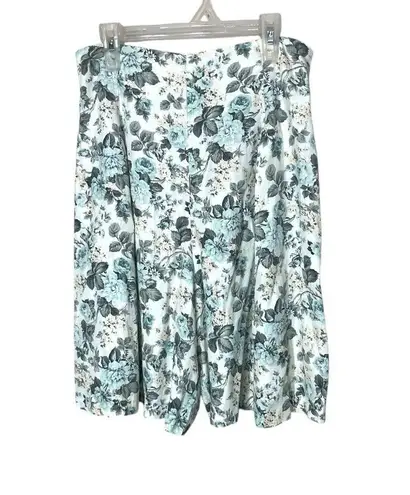 Womens Blue White Floral Print High Waisted Shorts Size 9/10