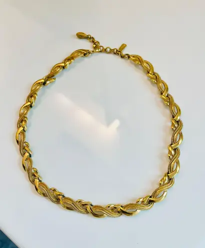 Monet Vintage Chunky Tarnish Resistant Luxe Gold Chocker Logo Necklace 